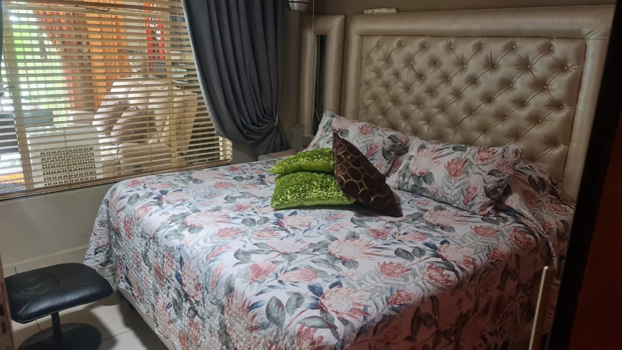 7 Bedroom Property for Sale in Cashan North West